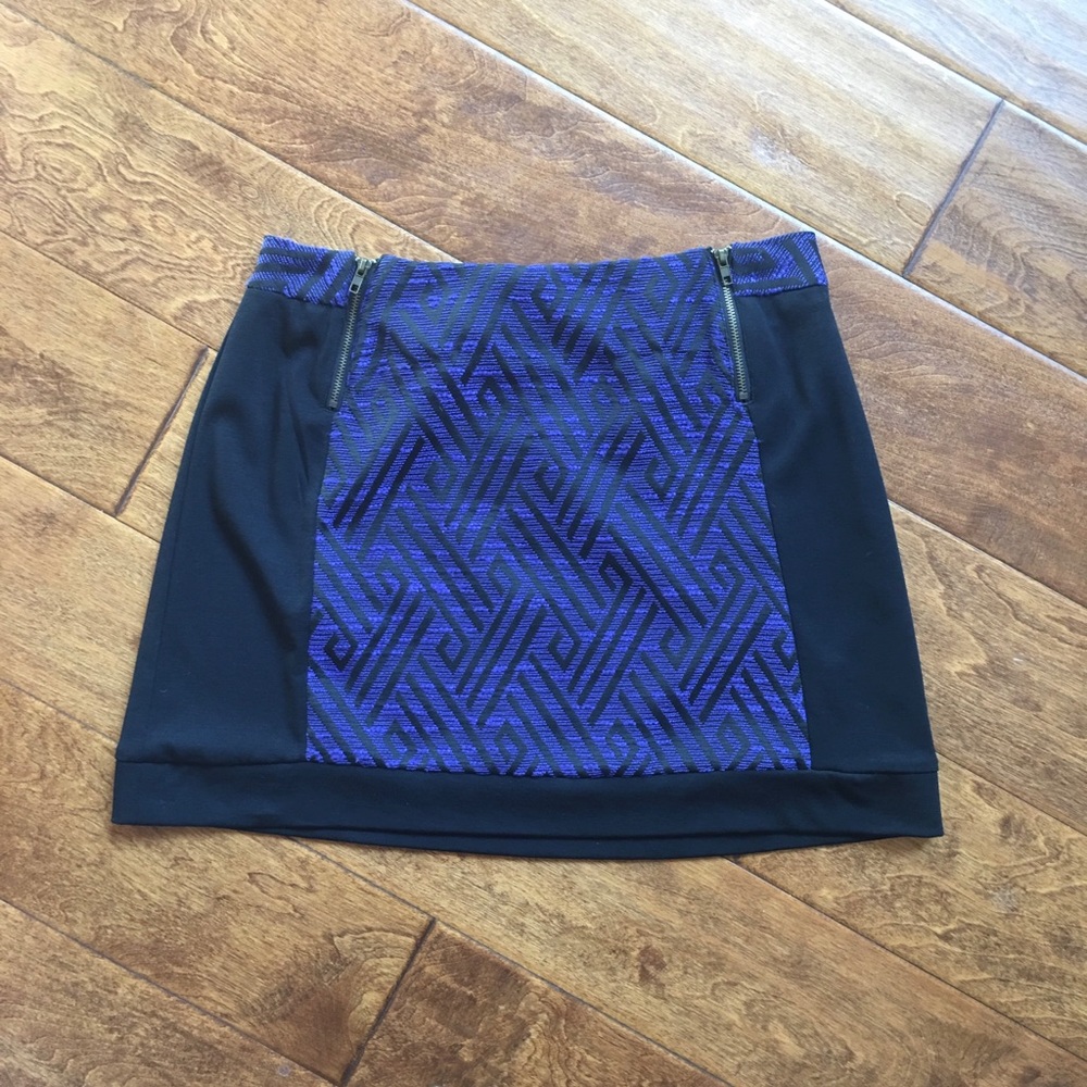 ASTR Mini Skirt